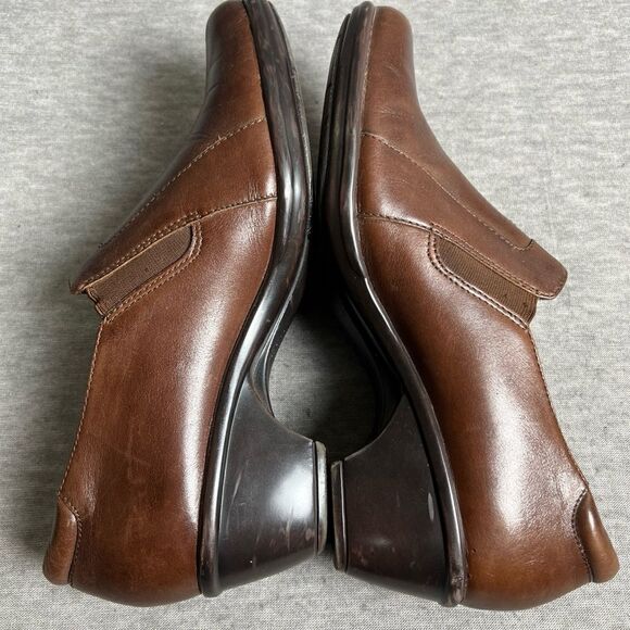 Clarks Partridge Brown Heeled shoe's Clogs slip on 80443 Women's Size 9M - Picture 6 of 10